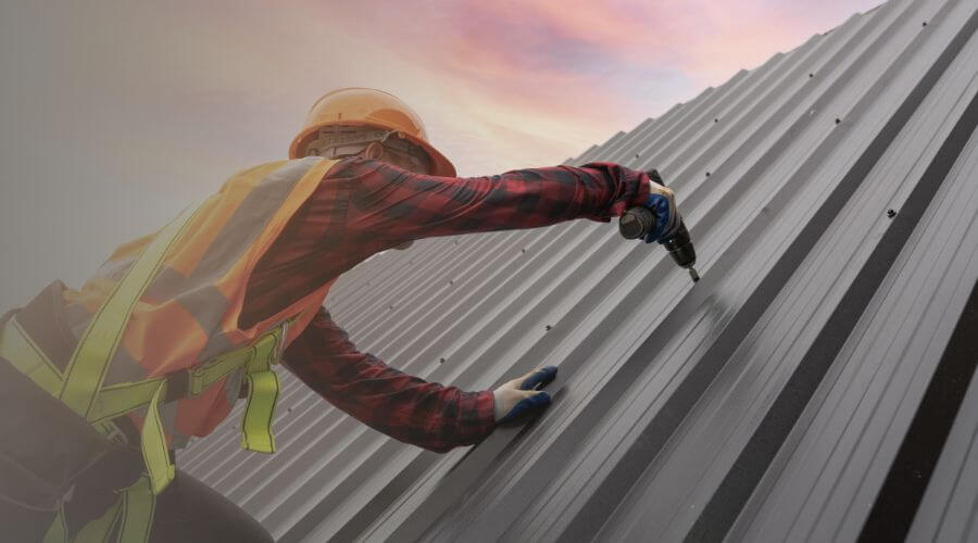 Professional gutter cleaning in Entriken, PA